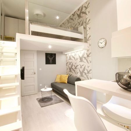 Standard Apartment By Hi5 - Terez 6 Budapest Kültér fotó